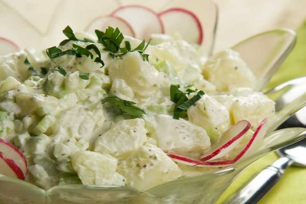 Recept za posnu krompir salatu